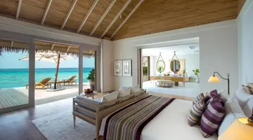 MILAIDHOO ISLAND MALDIVES
