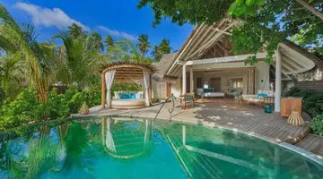 MILAIDHOO ISLAND MALDIVES
