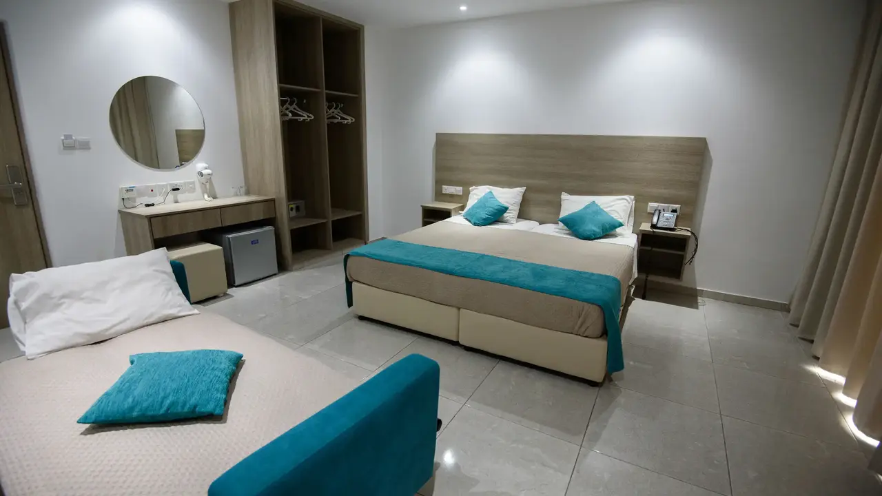 MILEA HOTEL