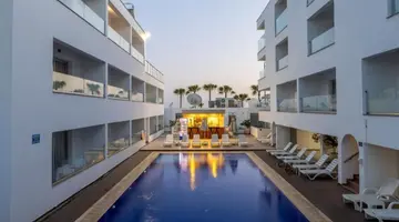 Milea Hotel