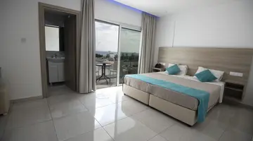 MILEA HOTEL