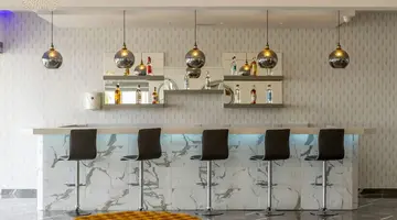 MILEA HOTEL