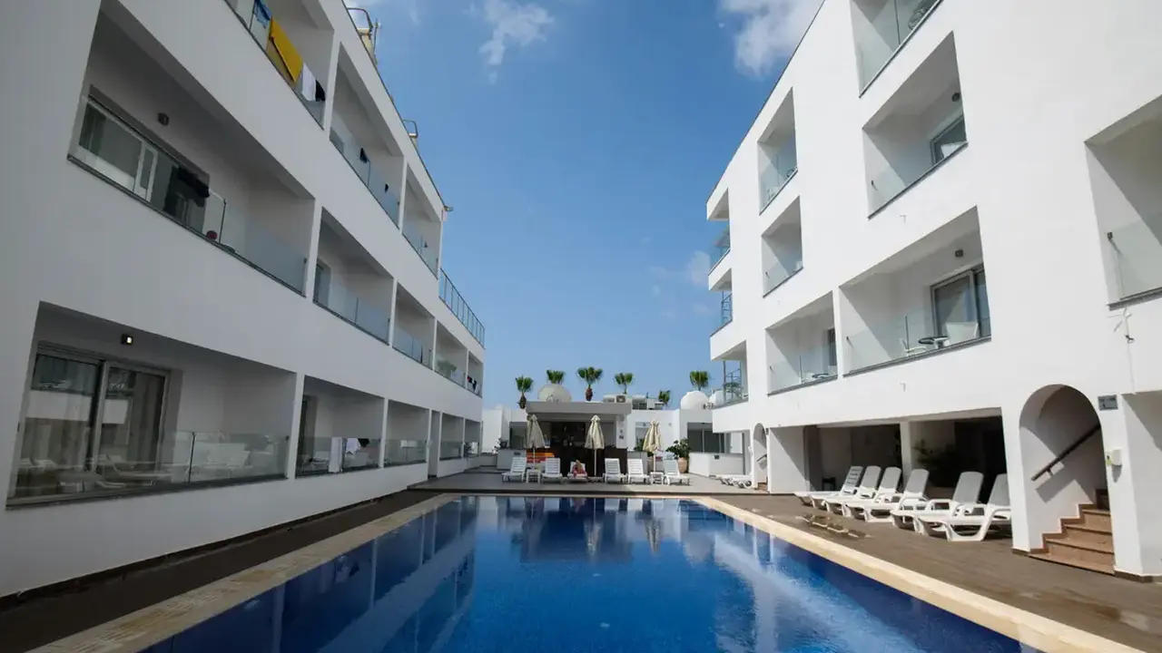 MILEA HOTEL