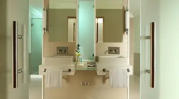 Millennium Airport Hotel Dubai