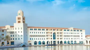 Millennium Lakeview Hotel