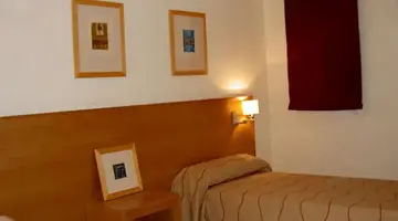 Milords Suites