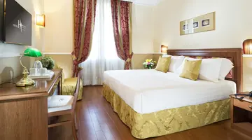 MILTON HOTEL