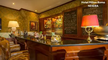 MILTON HOTEL