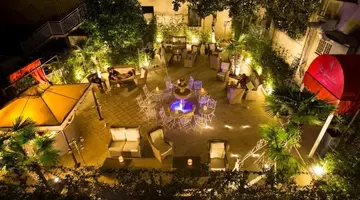 MILTON HOTEL