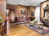 MILTON HOTEL