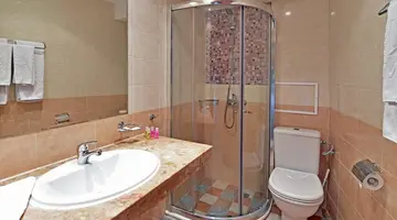 Mimosa Sunshine Hotel