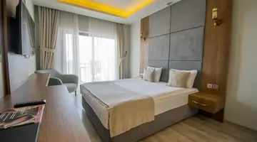 MIMOZA BEACH HOTEL