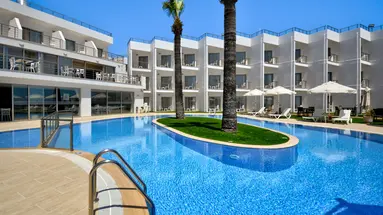 Mimoza Beach Hotel