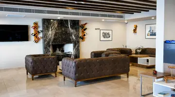 Mimoza Beach Hotel