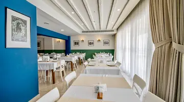 Mimoza Beach Hotel