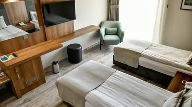 Mimoza Beach Hotel