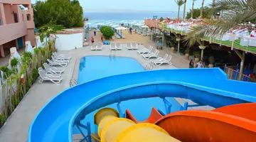 Minamark Beach Resort