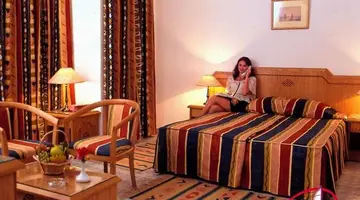 Minamark Beach ResorT