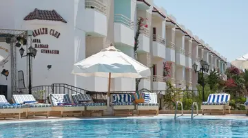 Minamark Beach Resort