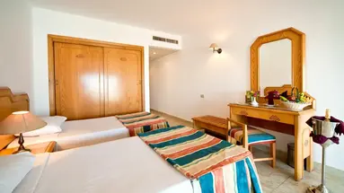 Minamark Beach Resort