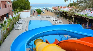 Minamark Beach Resort