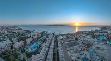 Minamark Resort &Spa