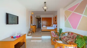 MINAMARK RESORT & SPA