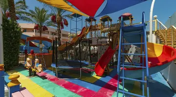 Minamark Resort