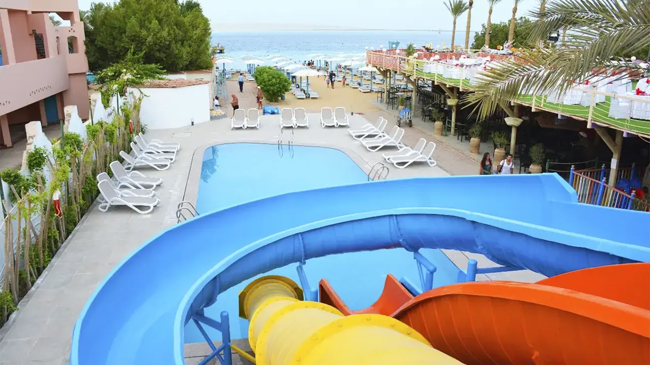 Minamark Resort