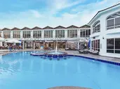 Minamark Resort