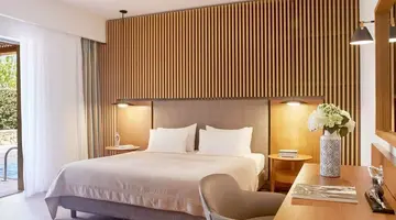 Minoa Palace Resort & Spa