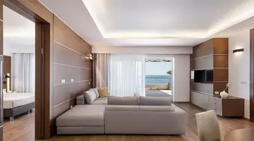 Minoa Palace Resort