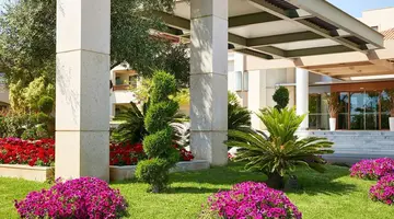 Minoa Palace Resort