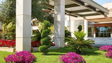 Minoa Palace Resort