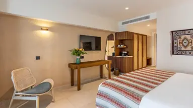 MINOS AMBASSADOR ALL SUITES & SPA Adults only 16+