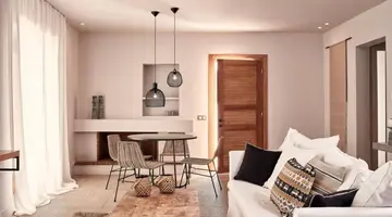 MINOS BEACH ART HOTEL