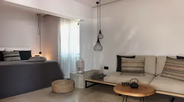 MINOS BEACH ART HOTEL