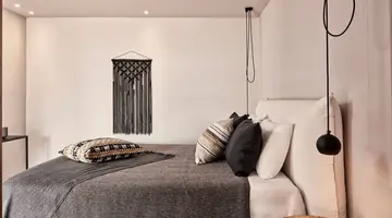 MINOS BEACH ART HOTEL