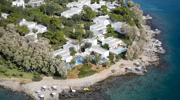 MINOS BEACH ART HOTEL