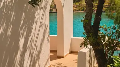 Minos Beach Art Hotel