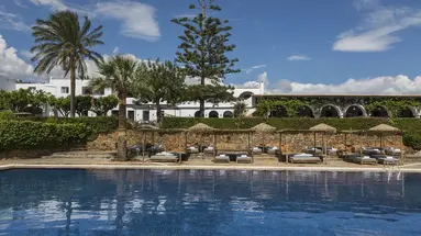 Minos Beach Art Hotel