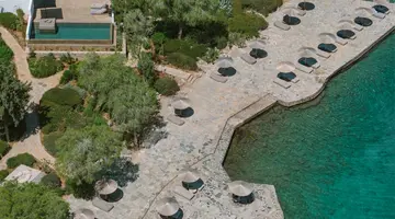 MINOS BEACH ART HOTEL