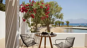 Minos Beach Art Hotel