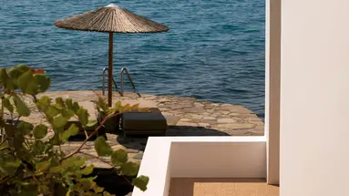 MINOS BEACH ART HOTEL