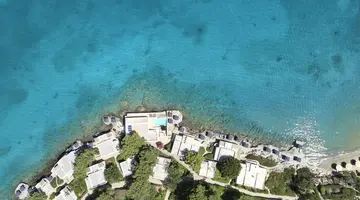 Minos Beach Art Hotel