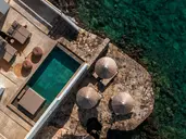MINOS BEACH ART HOTEL