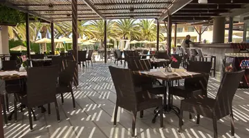 Minos Hotel