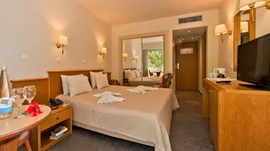 Minos Hotel