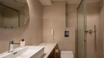 Minos Hotel