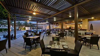 Minos Hotel